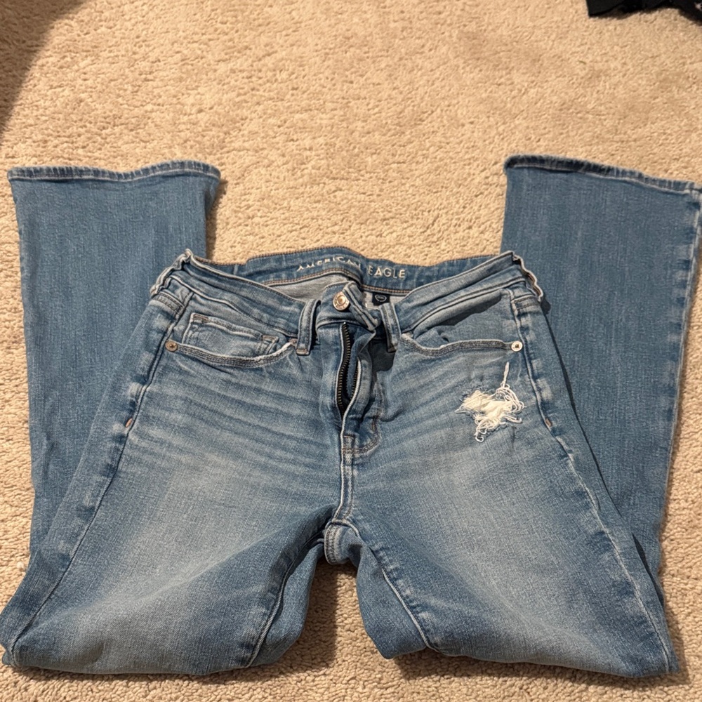 American Eagle Outfitters Women's Light Blue Straight Leg Jeans